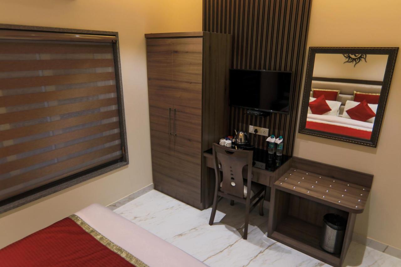 Vashishth Guest House Ришикеш Экстерьер фото