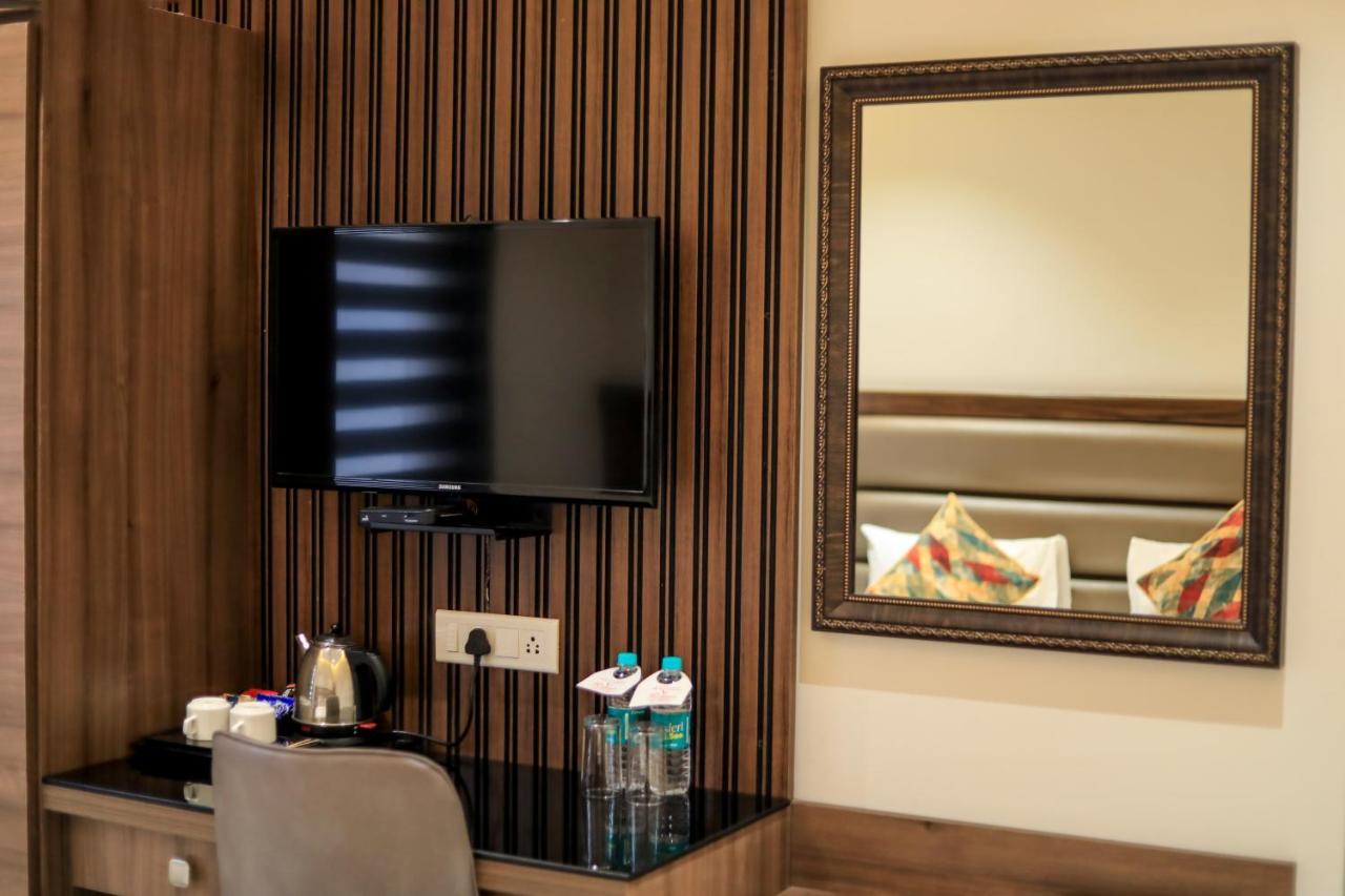 Vashishth Guest House Ришикеш Экстерьер фото