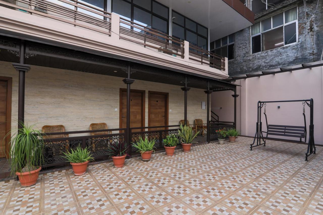 Vashishth Guest House Ришикеш Экстерьер фото