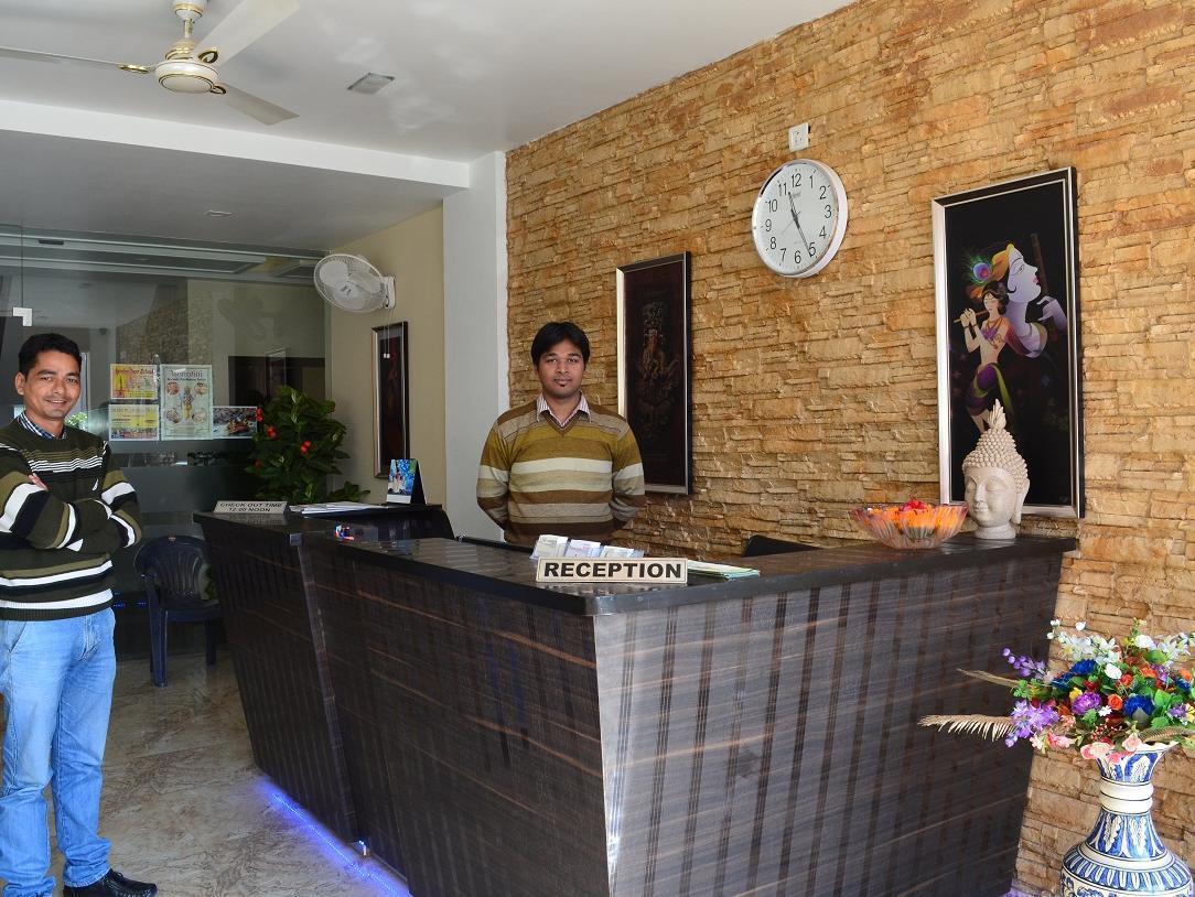 Vashishth Guest House Ришикеш Экстерьер фото